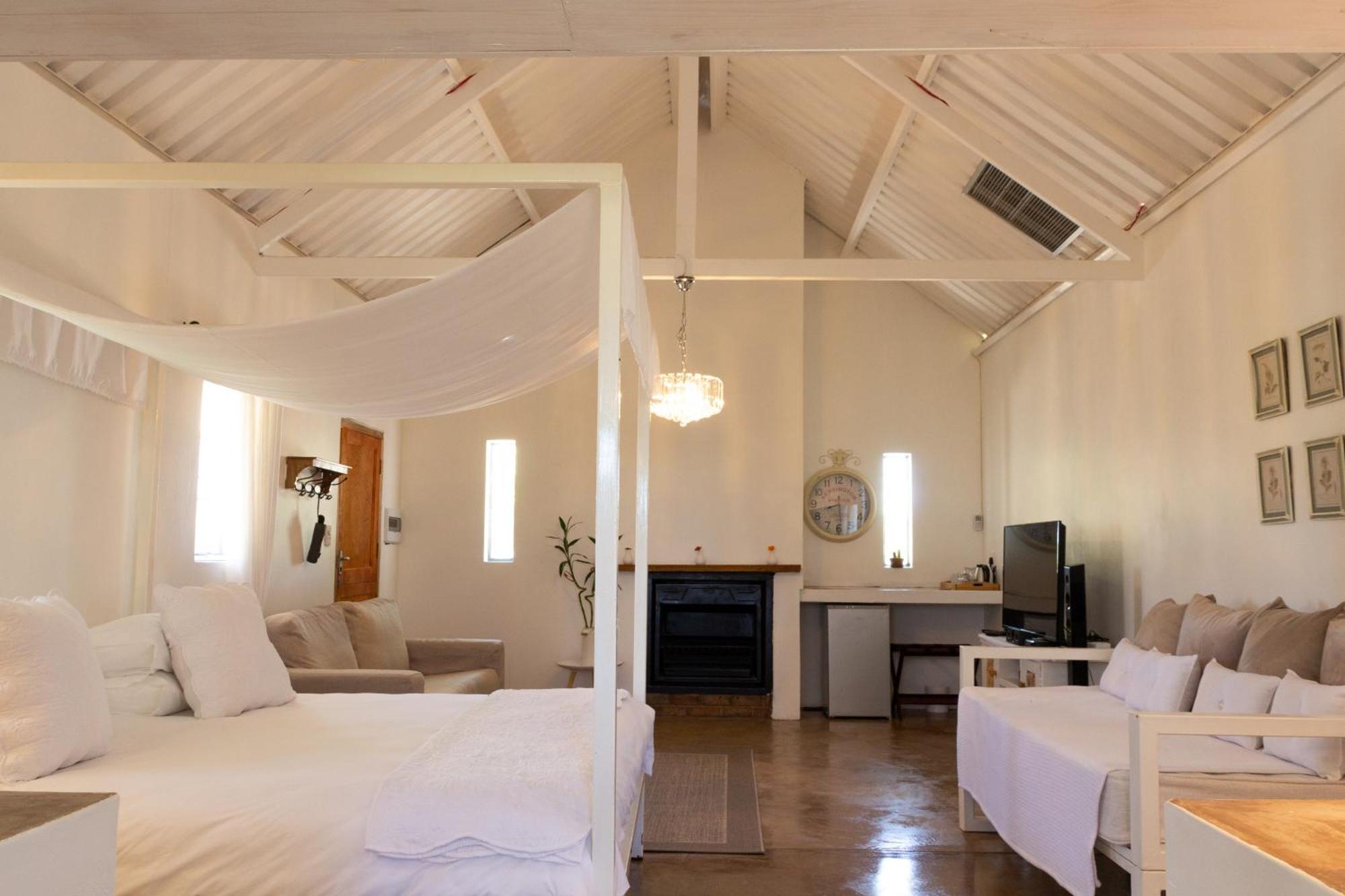 Conductor'S Inn Tsumeb Luaran gambar