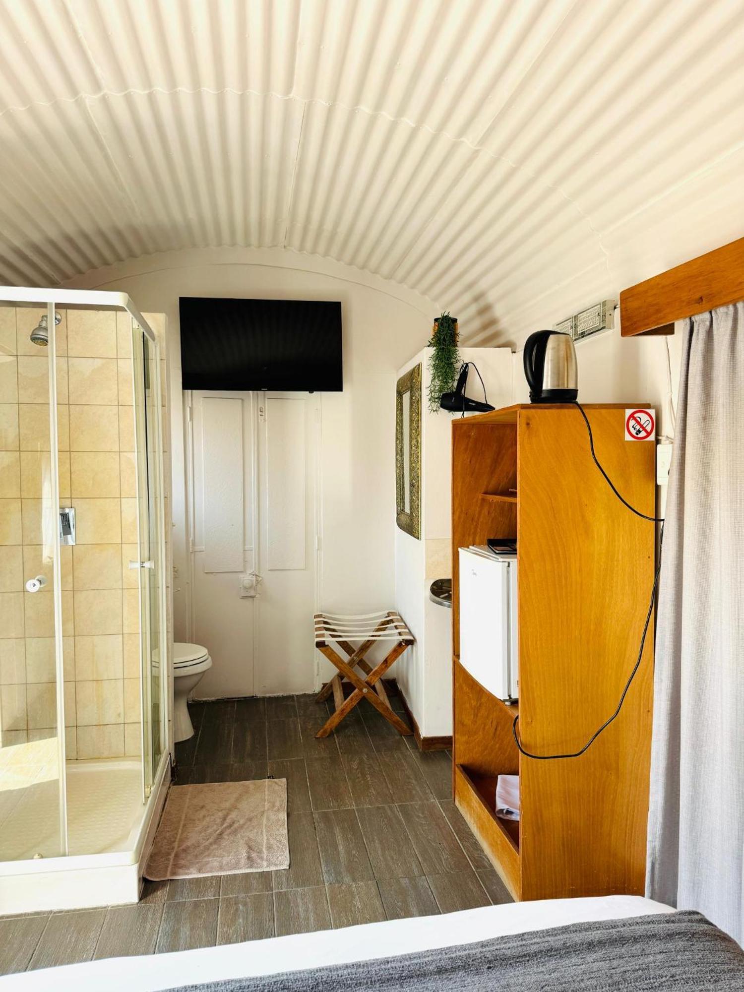 Conductor'S Inn Tsumeb Luaran gambar